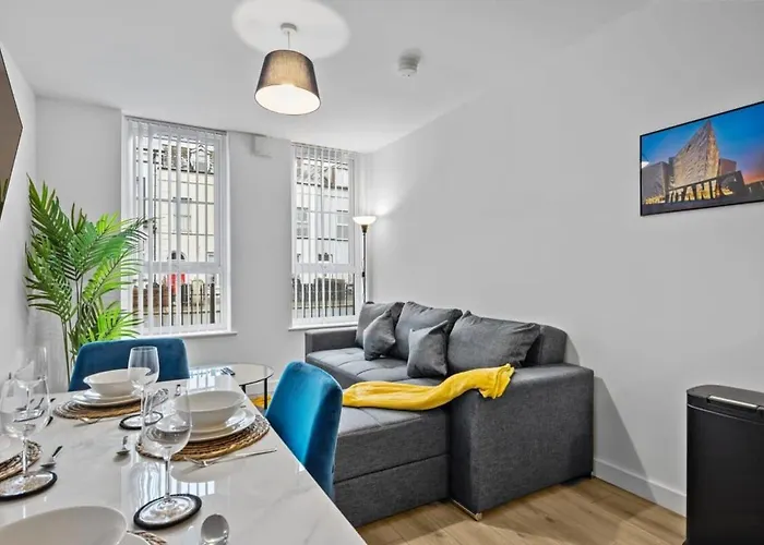 Modern 2 Bedroom Apartment In Belfast East Village