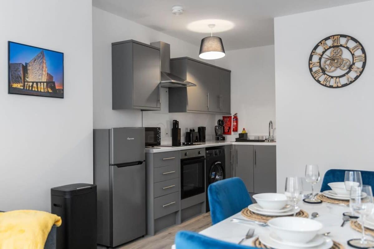 Modern 2 Bedroom In East Village